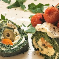 Arrollado de espinaca y queso sin harina: una receta rendidora y rica para almorzar o cenar