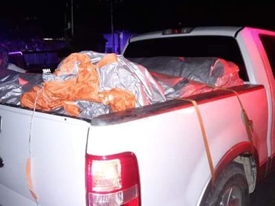 Aseguran un centenar de despensas a operador de Morena