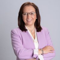 La diputada antiabortista Llanos Massó, de Vox, asume la presidencia del Parlamento valenciano