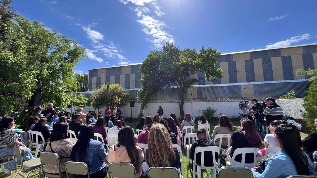 120 mujeres víctimas de violencia de género recibieron materiales y herramientas, desde 2022. Fuente: (Municipalidad de Neuquén)