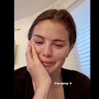 Selena Gomez llora por las deportaciones de mexicanos... y la tunden por "Emilia Pérez" (Video)