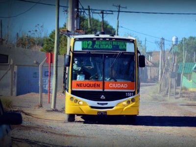Oficial: los colectivos de Neuquén no ingresarán a Balsa Las Perlas