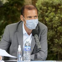 En plena segunda ola: el importante anuncio de Gutiérrez para los trabajadores de Salud