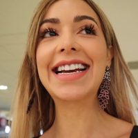 ¡Candente! Caeli no tiene pudor y te deja al borde de la locura bailando con ésto ¡Uff!