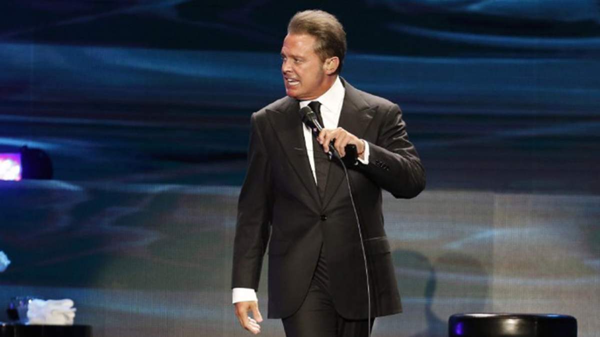 Luis Miguel. Fuente: (Twitter)