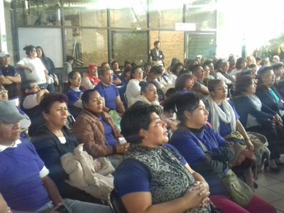 Entre acarreos y sin asistir, Monreal arma actos para relanzar libro y "dar batalla" para jefatura de CDMX