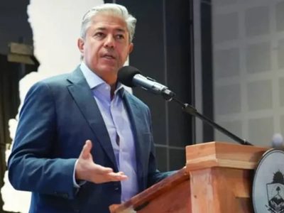Figueroa elogió el modelo “a la neuquina” de actualización salarial por IPC