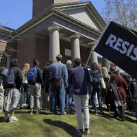 Harvard demanda al Gobierno de Trump tras los recortes de financiación federal