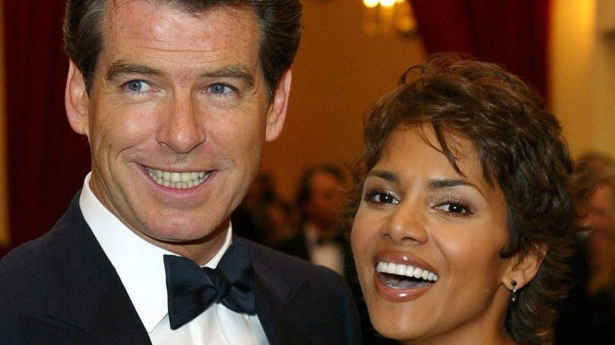 Halle Berry & Pierce Brosnan. Fuente: (Instagram)