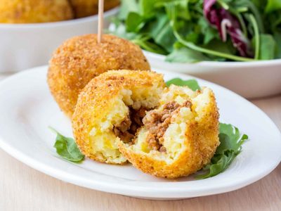Croquetas españolas: en pocos minutos y con pocos ingredientes, hacete una receta crocante y deliciosa para la cena