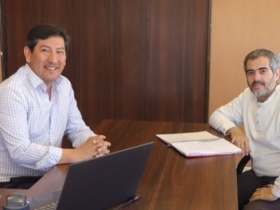 Sandro Badilla recibió al futuro ministro de Turismo, Gustavo Fernández Capiet