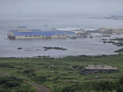 Tsunami golpea las costas de Rusia tras un sismo de magnitud 8.7 (Video)