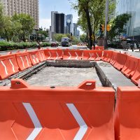 Metrobús: Paseo de la Reforma, entre escombros y destrozos