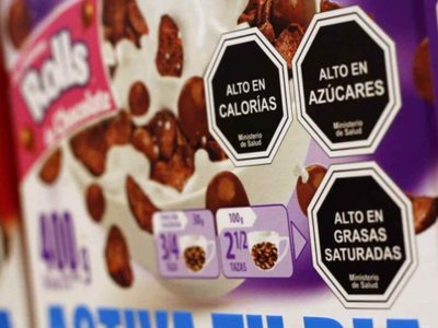 Piden modificar el etiquetado de alimentos en Argentina