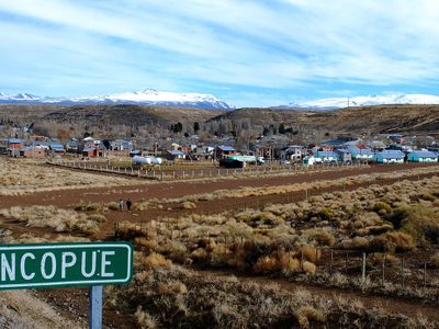 Loncopué: un hombre murió apuñalado mientras jugaban al truco durante un asado entre amigos