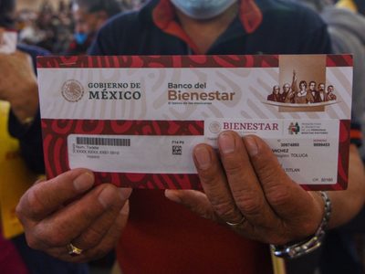 Gobierno adelantará dispersión de pagos de pensión del Bienestar por veda electoral