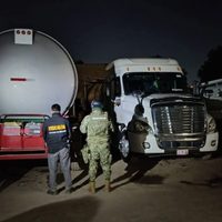 En complicidad con autoridades, redes de huachicoleo vendían agua 60% más cara en el Edomex: FGJEM