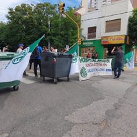 El reclamo de enfermeros del Castro Rendón que derivó en un corte de calles en pleno centro