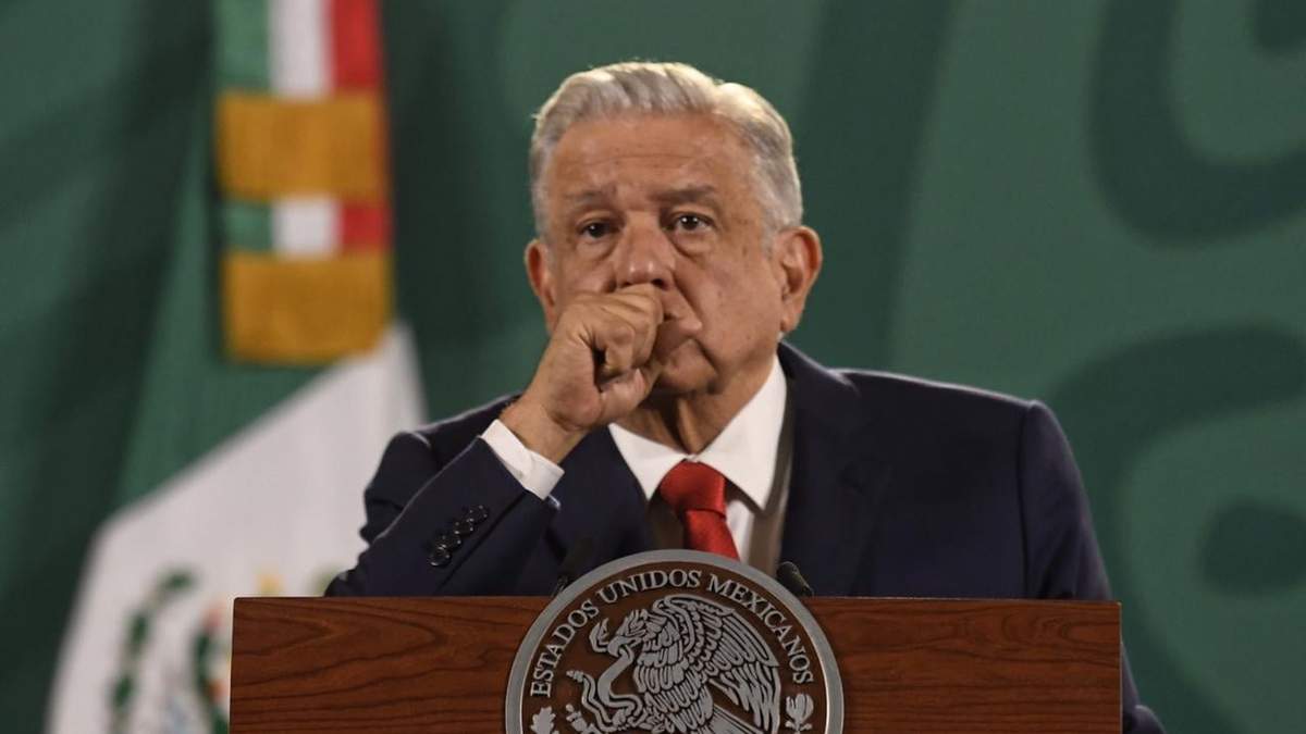 AMLO propondrá que una mujer indígena sea agregada cultural de México en España