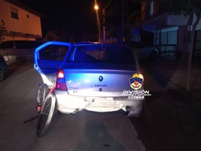 Detuvieron a dos sujetos que intentaron huir de la Policía, uno de ellos con tres pedidos de captura