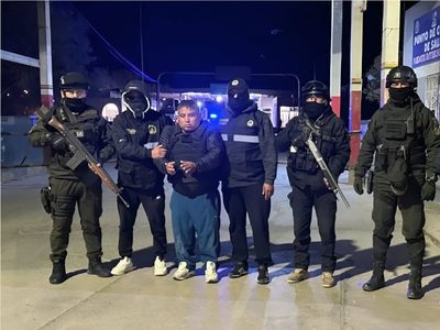 Triple crimen: detuvieron en Bolivia al presunto chófer que llevó a las jóvenes a Florencia Varela