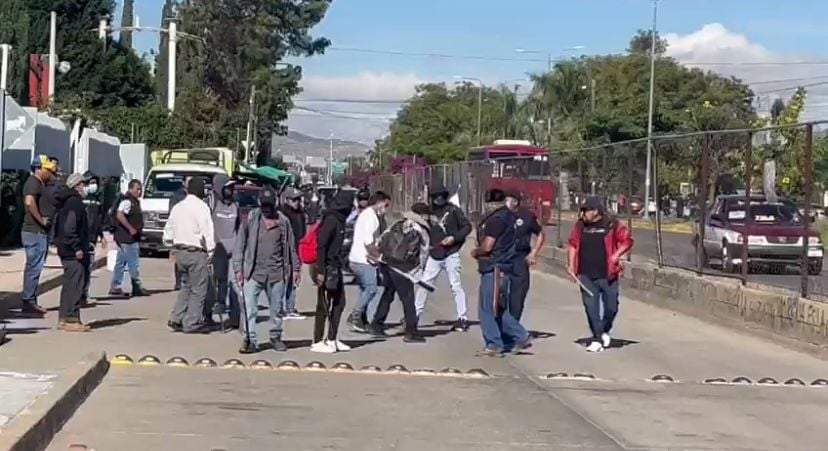 Pobladores de la Sierra Sur piden atender sus demandas “sociales”.
