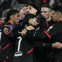 Independiente goleó a Potosí y pasó a octavos