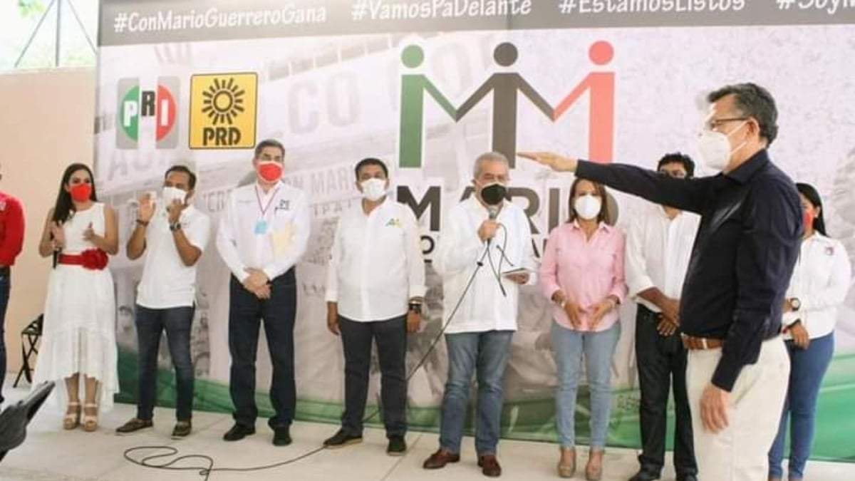 , Héctor Apreza Patrón asumió la dirigencia del PRI en Guerrero.