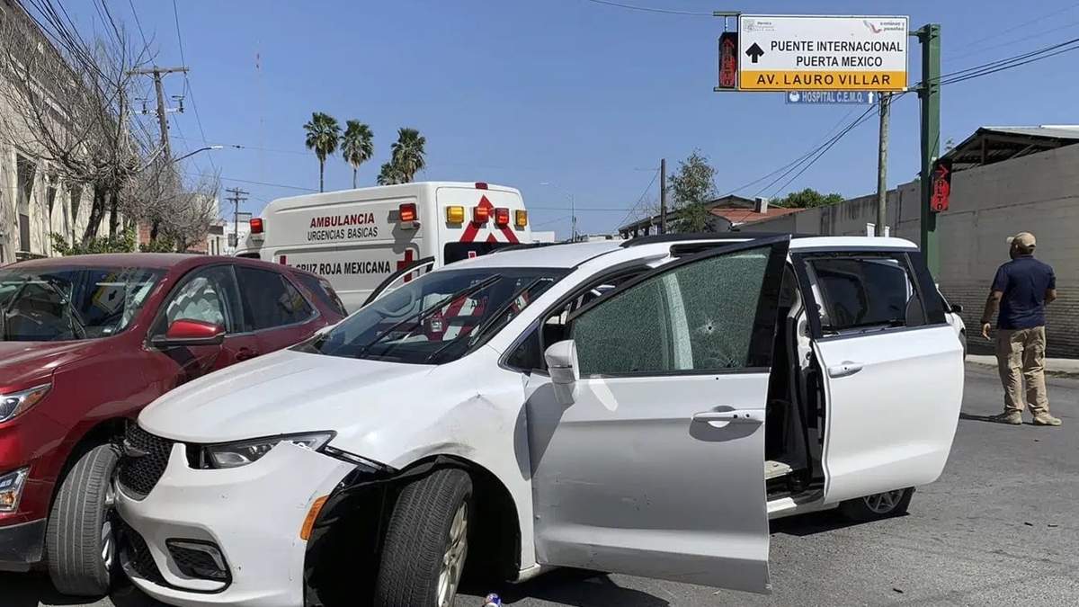 Vehículo en el que viajaban los cuatro estadunidenses que secuestraron en Matamoros, Tamaulipas, el 3 de marzo de 2023