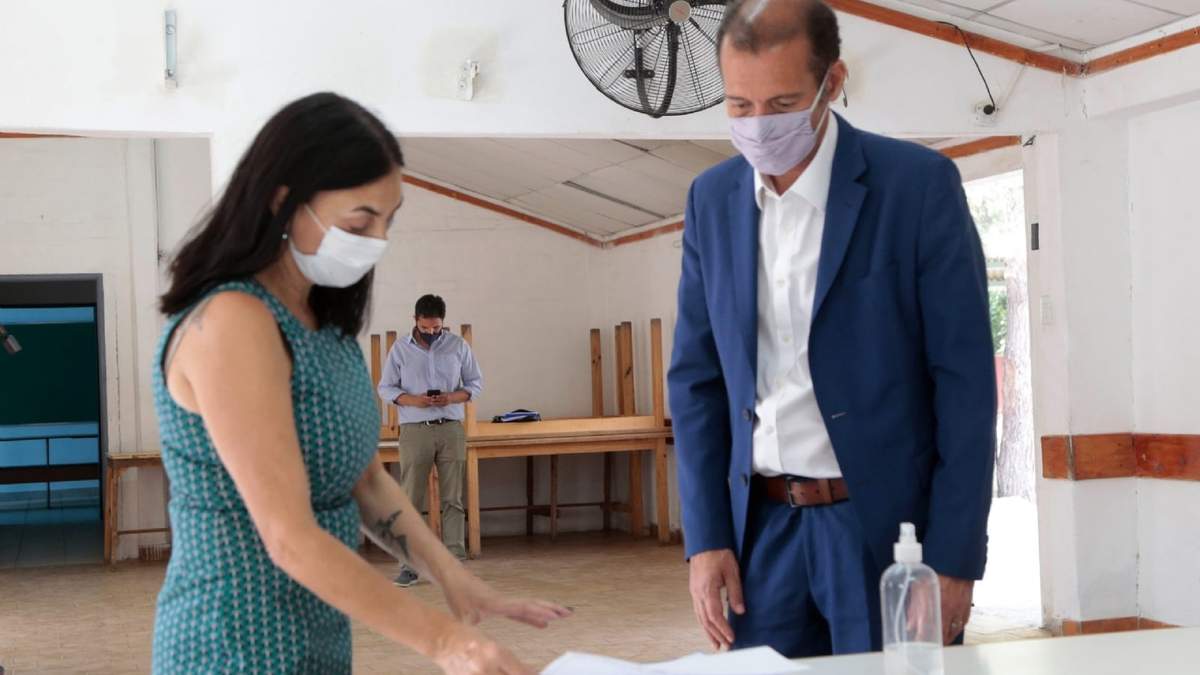 Andrea Peve y Omar Gutiérrez. Fuente: (Instagram)