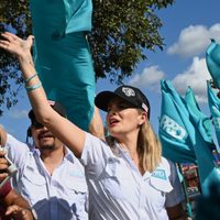 Costa Rica sale a votar con el oficialismo como favorito
