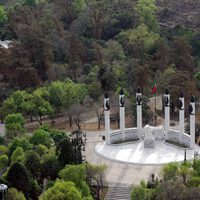 CDMX: detienen a un policía por violar a una mujer en Chapultepec