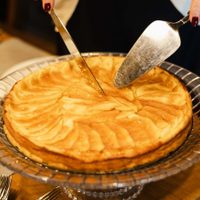 Cuadraditos de manzana fit y altos en fibra: súper fáciles de hacer en casa para comer sin culpa