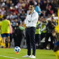 Fernando Gago se desvincula de Chivas y sería el próximo técnico de Boca Juniors