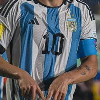 ¿Se va de La Premier?: el gigante europeo que quiere a una figura de la Selección Argentina