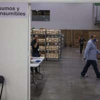 Camilleros y personal de limpieza de la Unidad Citibanamex protestan por despido injustificado