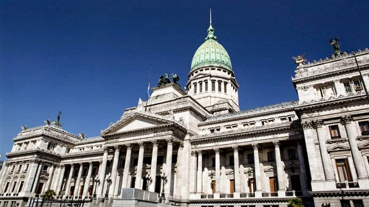 El Gobierno insiste con el Juicio Político a la Corte Suprema. Fuente: (Zorzal Diario)