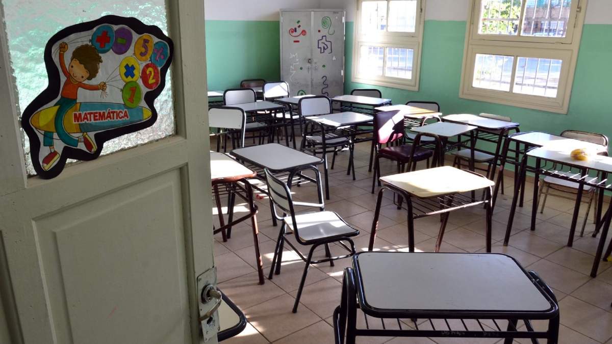 Clases presenciales. Fuente: (Twitter)