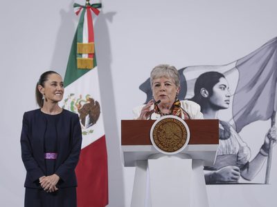 ONG solicitan amparos contra Presidencia, Semarnat y ASEA para detener megaproyectos de gas