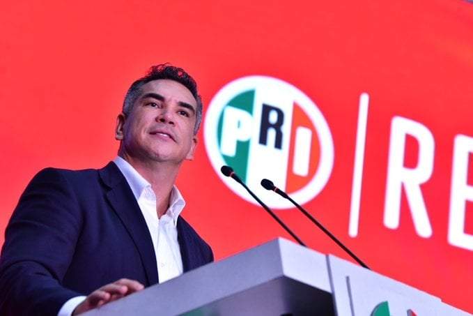 Priistas de Querétaro piden salida de Alejandro Moreno
