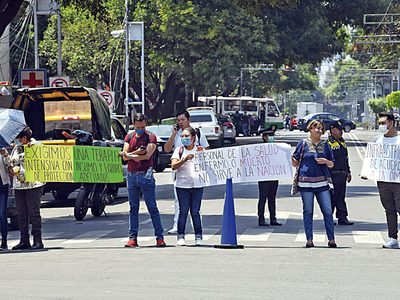 Protesta en el sector salud: la estrategia anticovid se basa en la precarización del trabajo