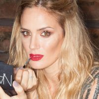 Paula Chaves publicó una foto dedicada a quienes la critican: "Mucha gente preocupada porque..."