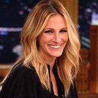 ¡Espléndida! Julia Roberts y unas postales en la playa que enamoraron a todos... ¿Y ese tatuaje?