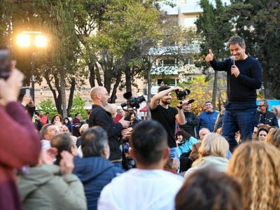 Facundo Manes pasó por Neuquén en el marco de su gira Empatía