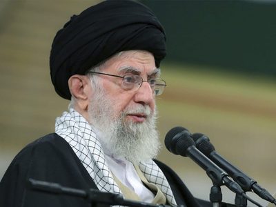El Líder Supremo de Irán habría designado a tres sustitutos en caso de que muera por los bombardeos israelíes