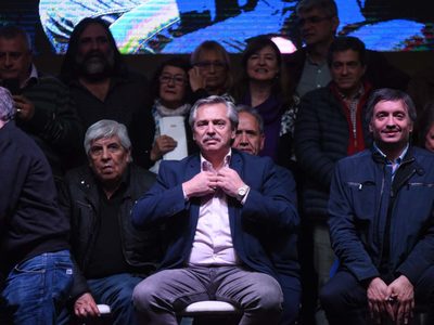 "Recibámoslos como se merecen”: el guiño de Alberto Fernández para los camioneros