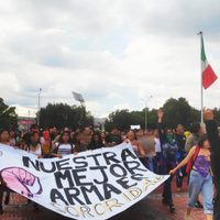 Alumnos del CCH Sur marchan a Rectoría por violación de una estudiante