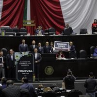 Diputados de la 4T aprueban el pase del Coneval al INEGI; es un retroceso: oposición