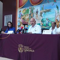 Que personal de salud cumpla o que gane lana vendiendo tacos: secretario de salud de Chiapas