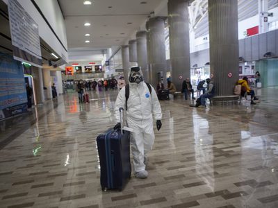 México pide a Canadá retirar “lo más pronto posible” suspensión de vuelos
